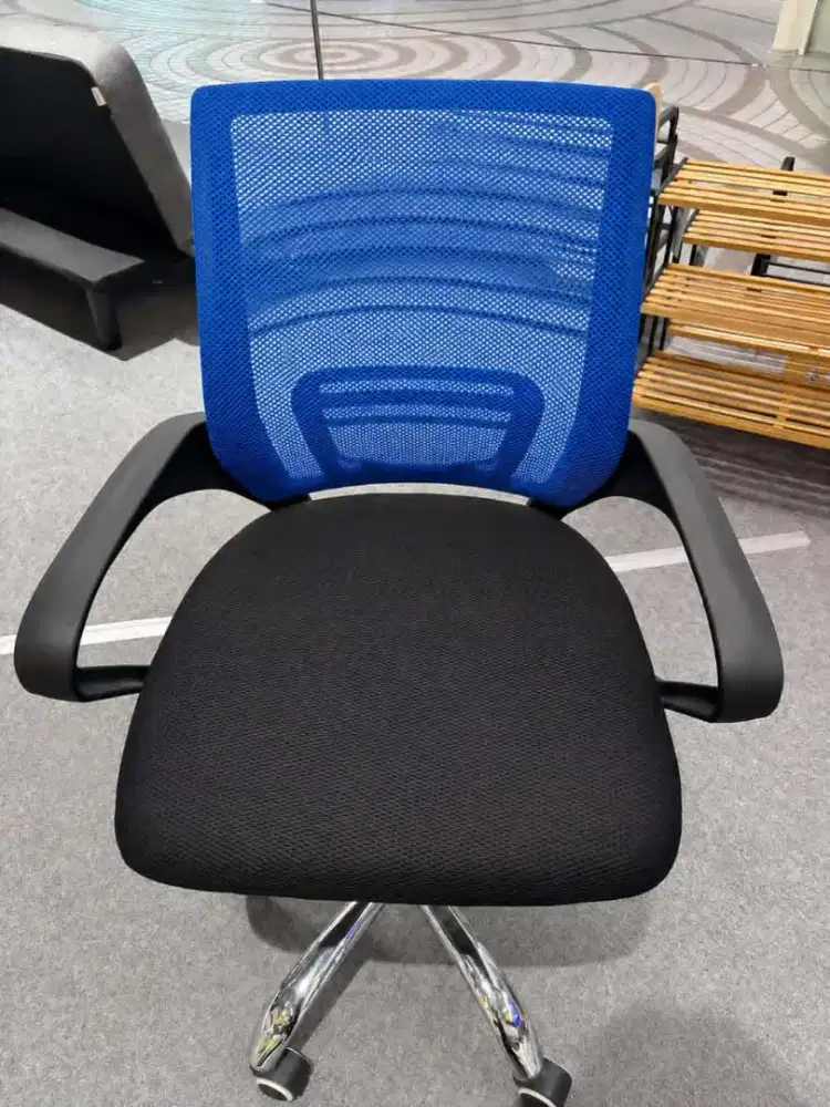 OBRAL MURAH KURSI KANTOR