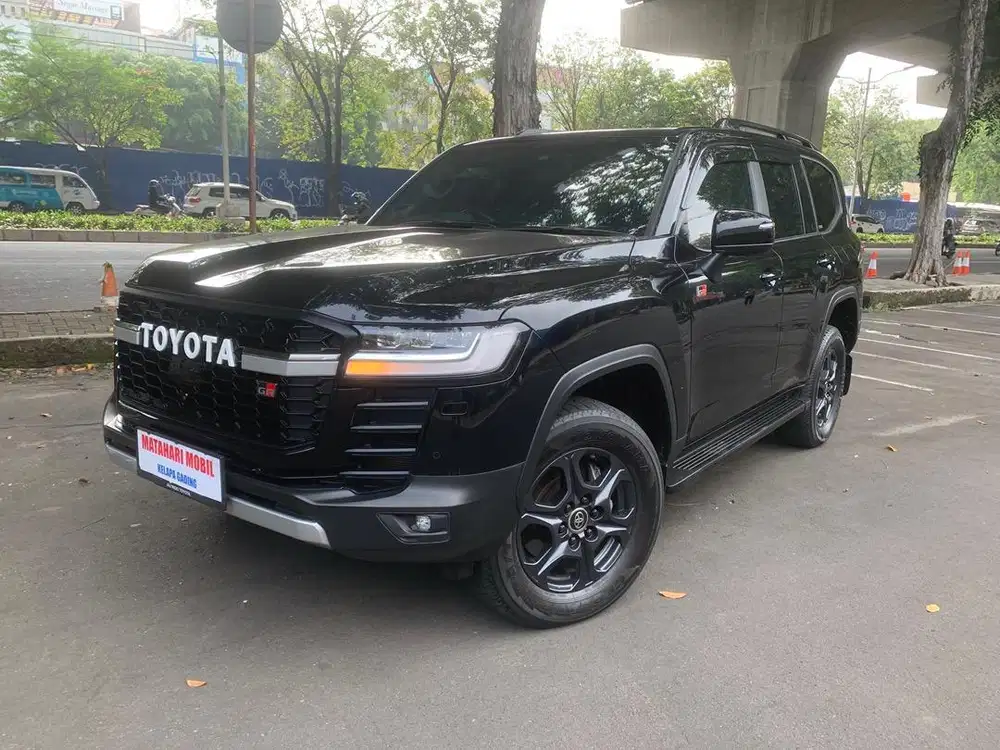 2023 GR-Sport Landcruiser 300 Black on Black