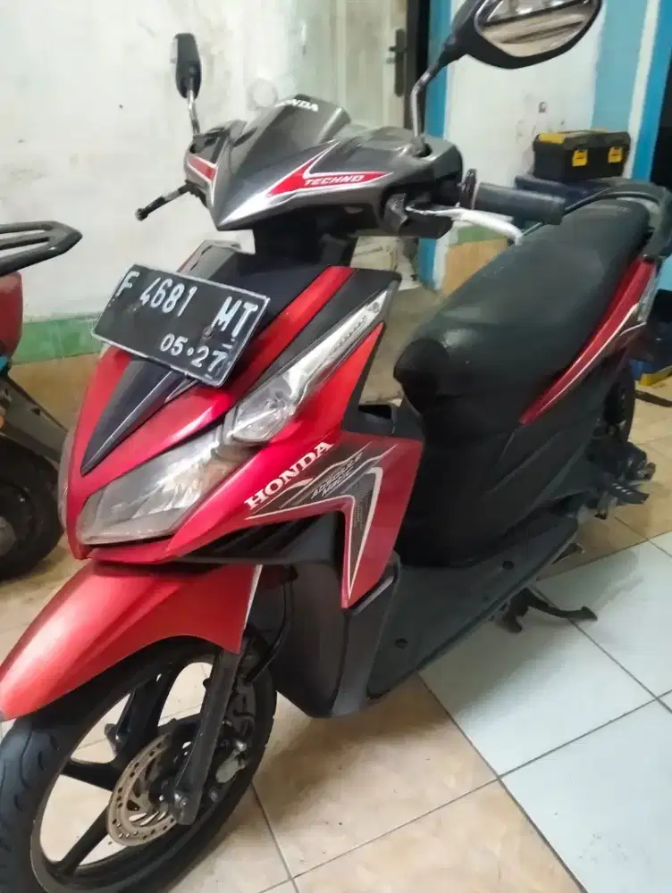 Bismillah Di jual vario 2010 PJK of 1 x