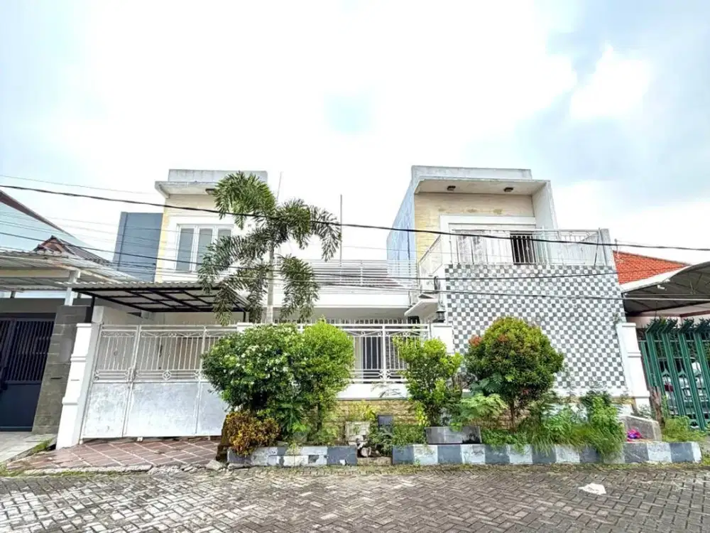 Dijual rumah siap huni manyar tirtomoyo