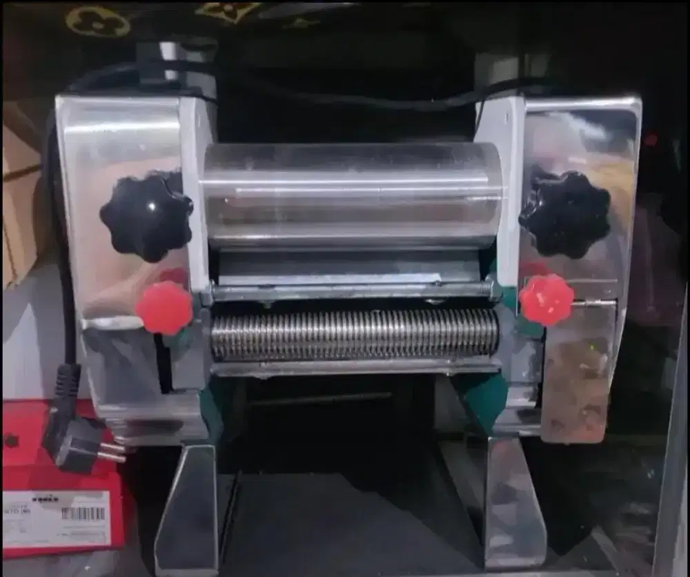 DI JUAL MESIN PEMBUAT MIE / NOODLE MAKER