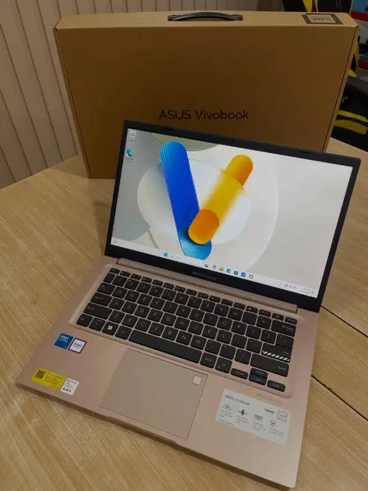 CICILAN ASUS VIVOBOOK I5 16/512GB SSD