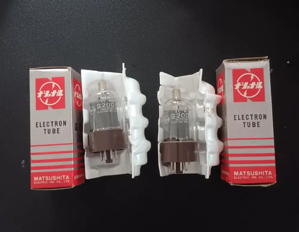2 PC Nos Tube MATSUSHITA S2001A