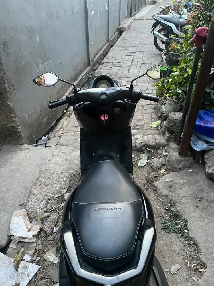 NMAX OLD 2015 – MESIN SEHAT, SURAT LENGKAP, SIAP PAKAI