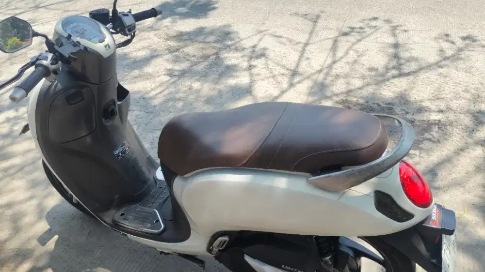 Scoopy 2024  keyless