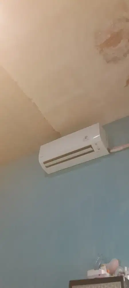 JUAL AC MERK DAIKIN 1/2 PK KONDISI BARU
