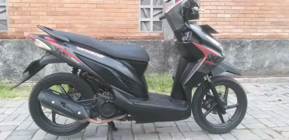 Vario 110 fi 2016