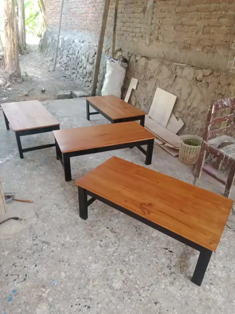 meja lesehan warung