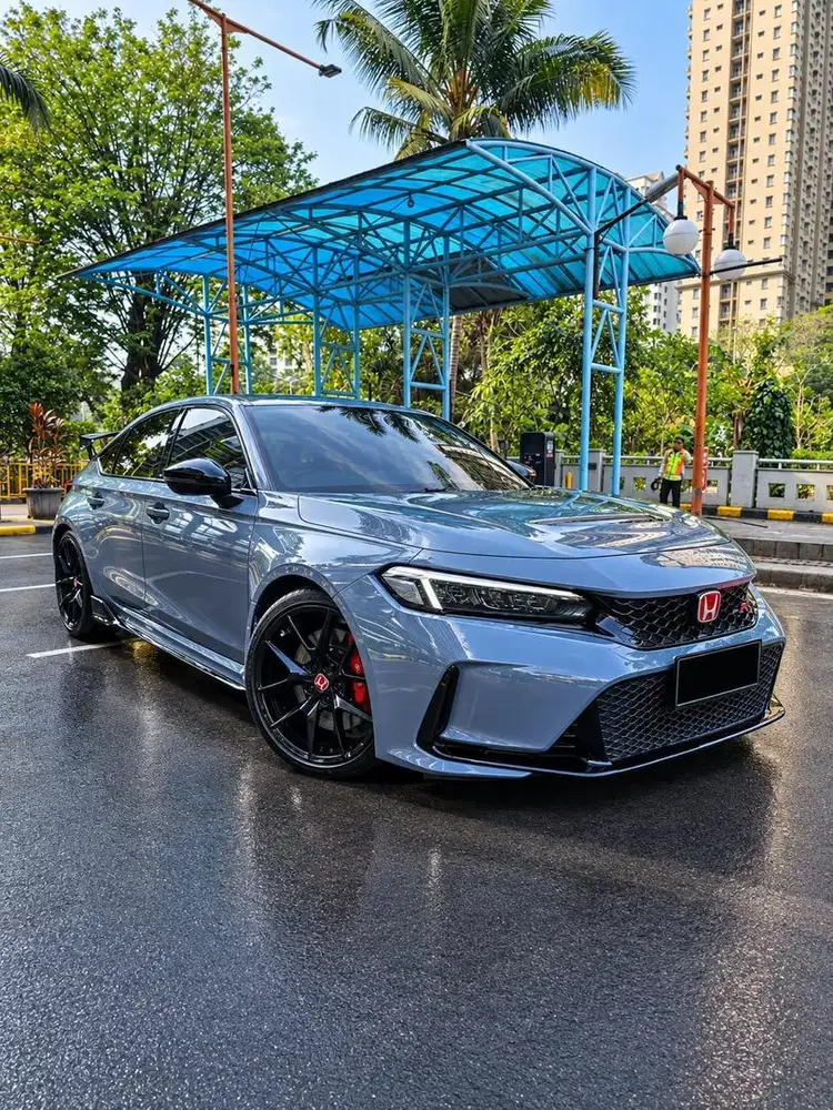 Honda Civic Type R Manual 2023 Low KM 4RB ANTIK OLIVE GREEN