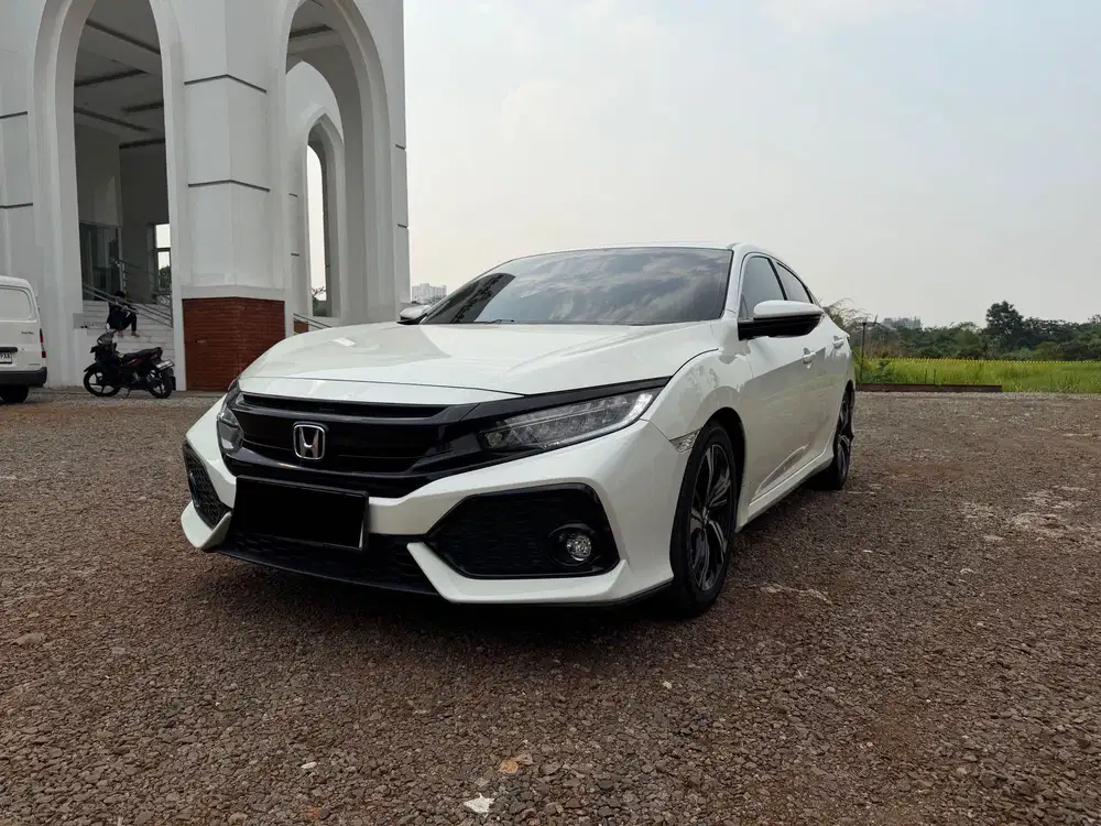 HONDA CIVIC HB TURBO 1.5 E CVT 2017
