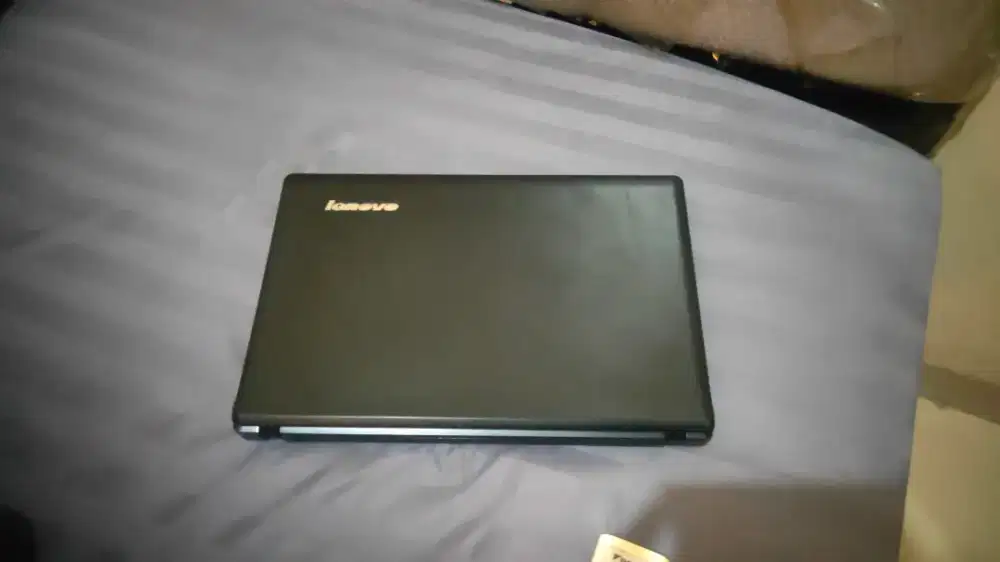 Laptop bekas Lenovo G475