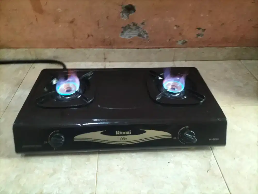 Kompor gas Rinnai 2 tungku normal yg di jual kompor saja, Bekasi Utara
