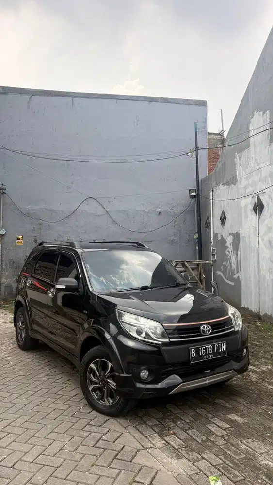 ISTIMEWA RUSH S TRD ULTIMO MATIC 2017