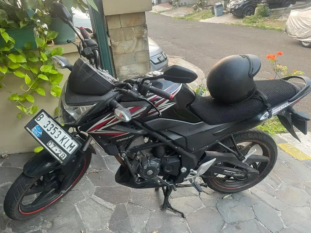 JUAL HONDA CB150R TH 2013