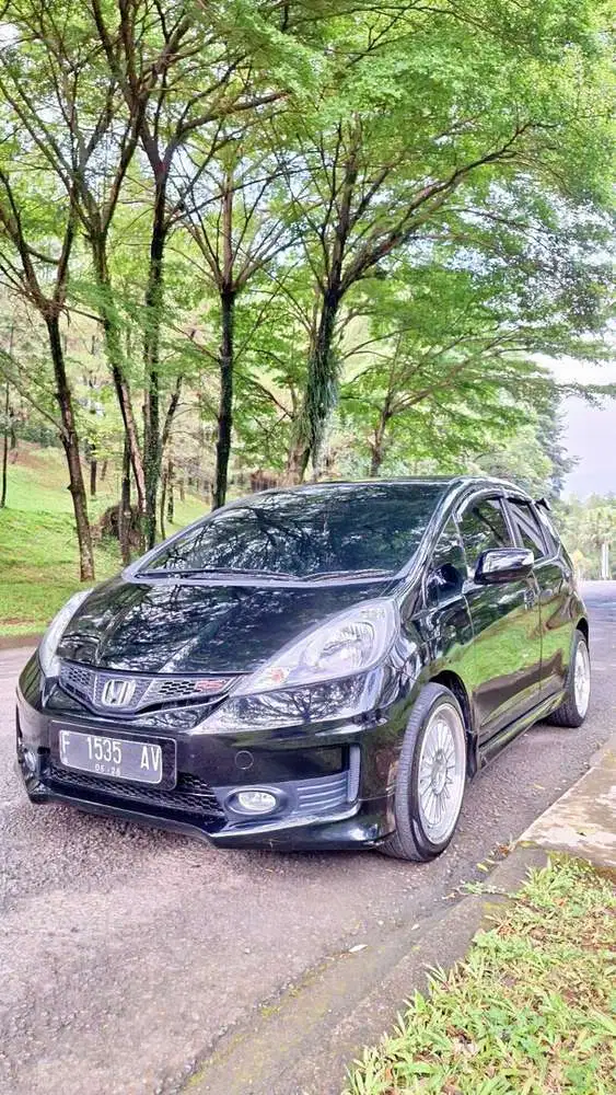Honda Jazz 2011 Bensin