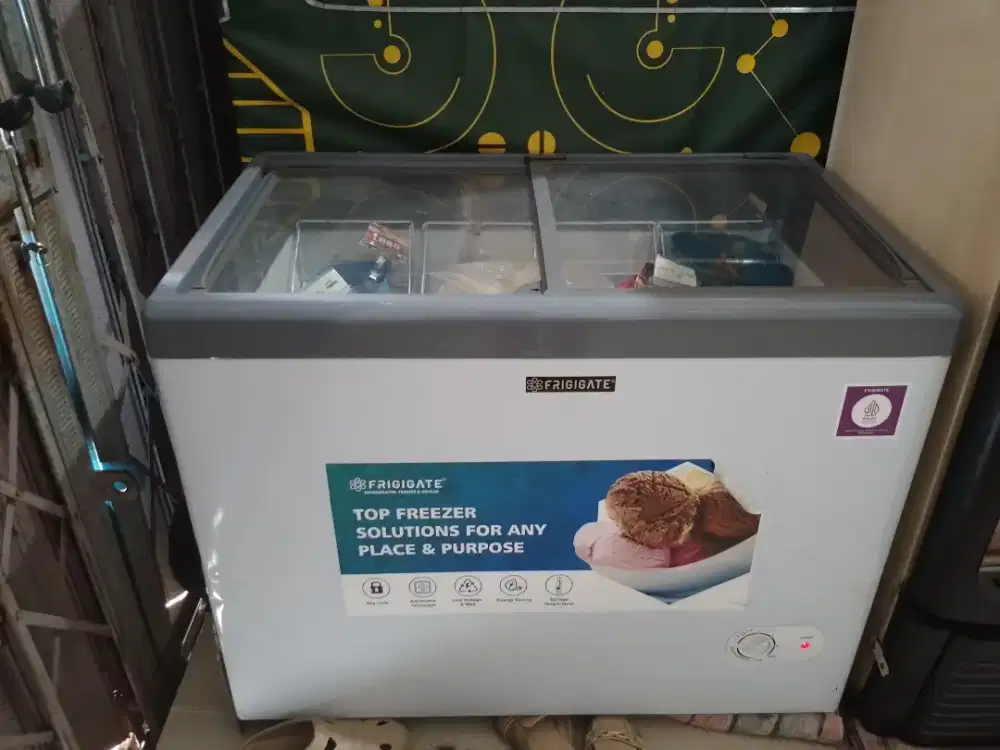 Chest Freezer Kaca Frigigate 210L - Mulus Banget, Masih Garansi!
