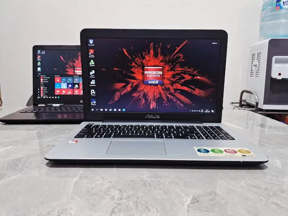 ASUS AMD A10 10 Compute Core 4C+6GB R5 4GB Batre BARU Win Ori Grnsi