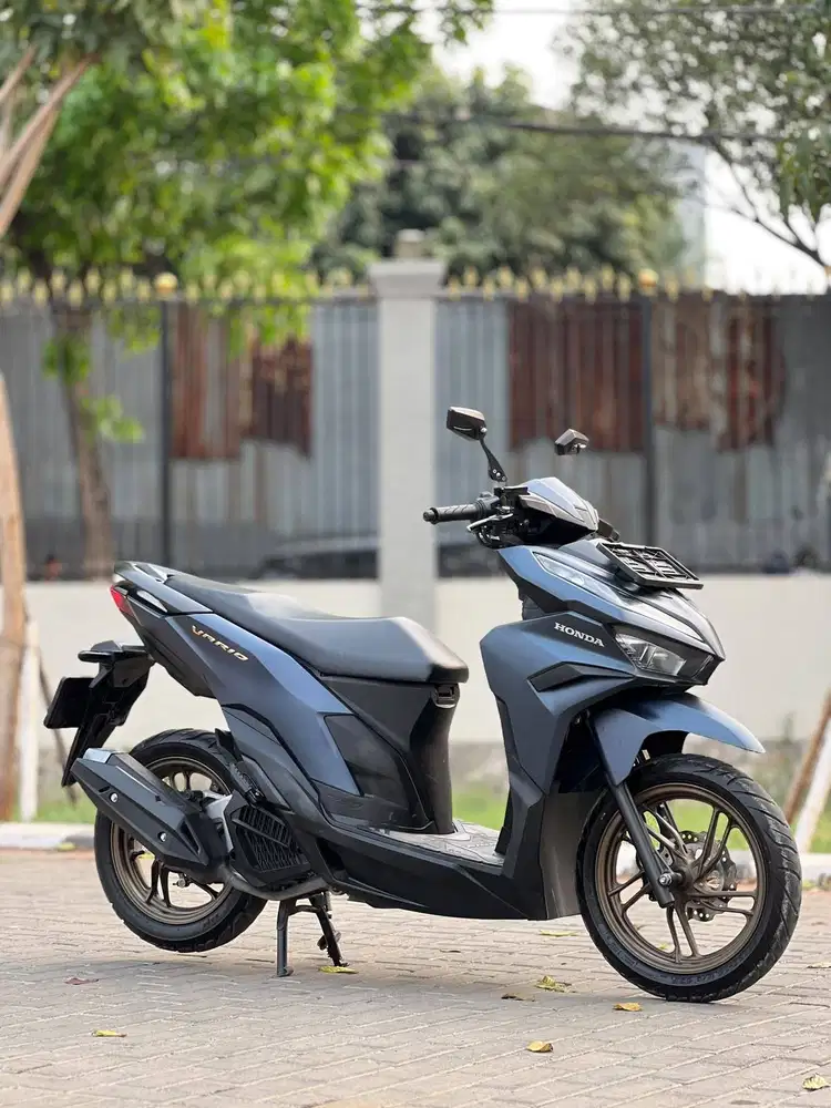 HONDA VARIO 125 CBS ISS BIRU 2025 KM LOW PAJAK PANJANG SIAP RIDING