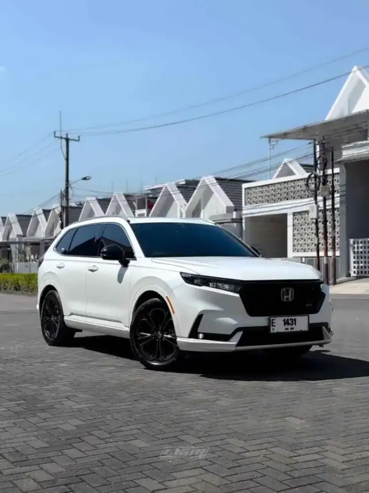 HONDA CR-V RS HEV 
Tahun 2023