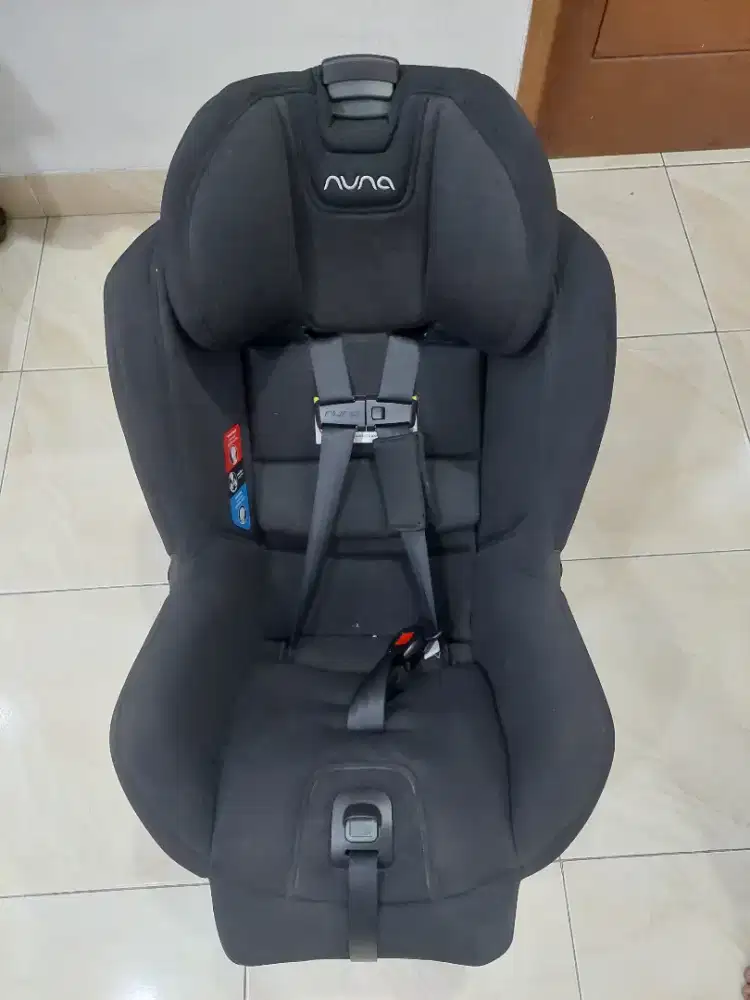 CARSEAT NUNA/ BANGKU BAYI