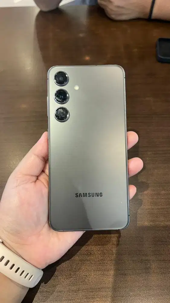 Samsung Galaxy S24