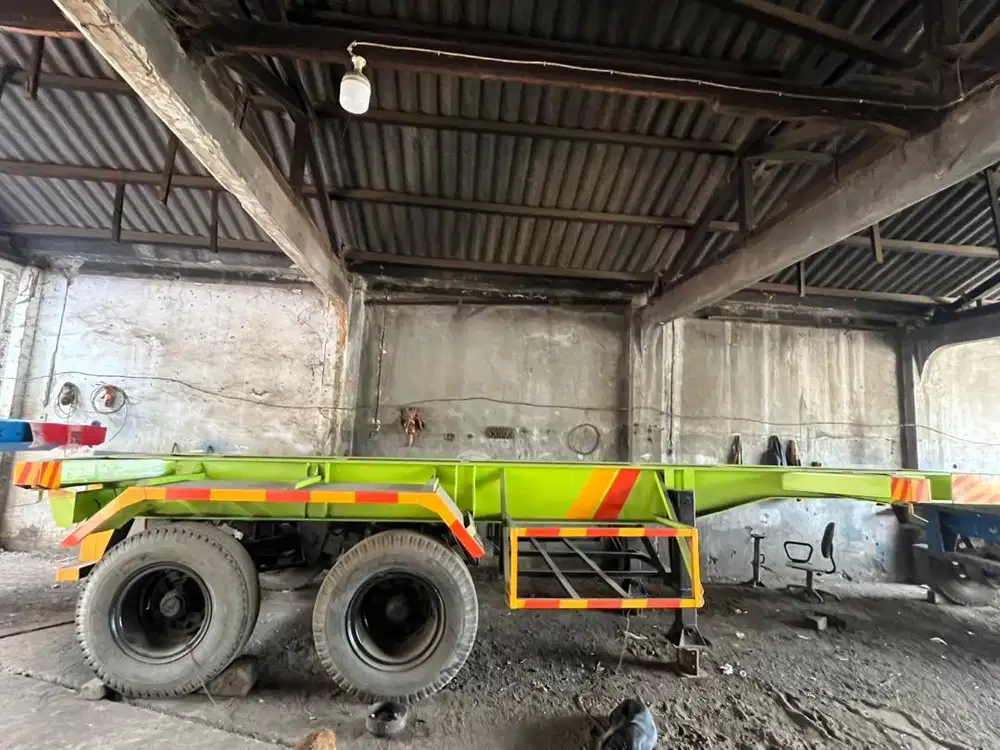 20ft second like new