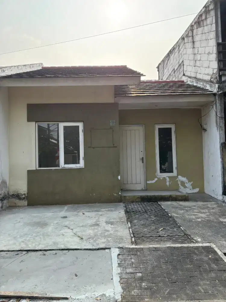 Dikontrakan Rumah Bale Tirta Nirwana Cisauk
