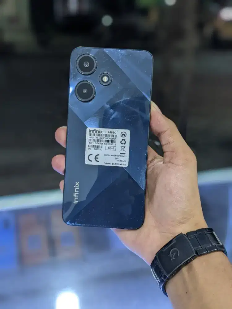 infinix Hot 30i Ram 16GB 8+8GB/128GB sehat lengkap Kotak cas