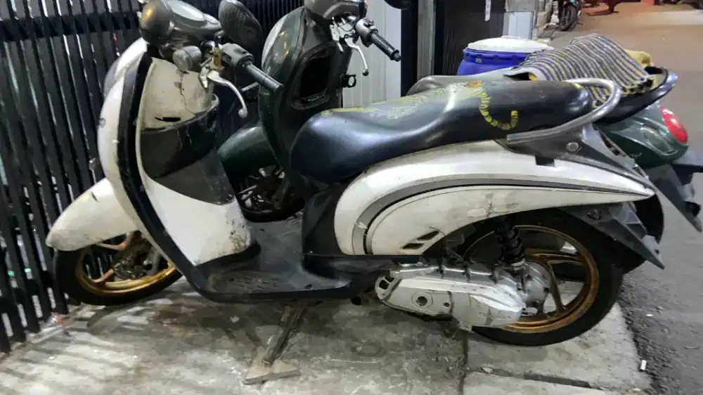 Honda scopy ss lengkap