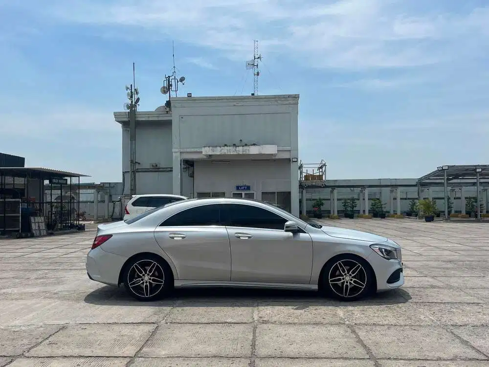 [ DP 25 ] MERCY CLA 200 AMG 2016