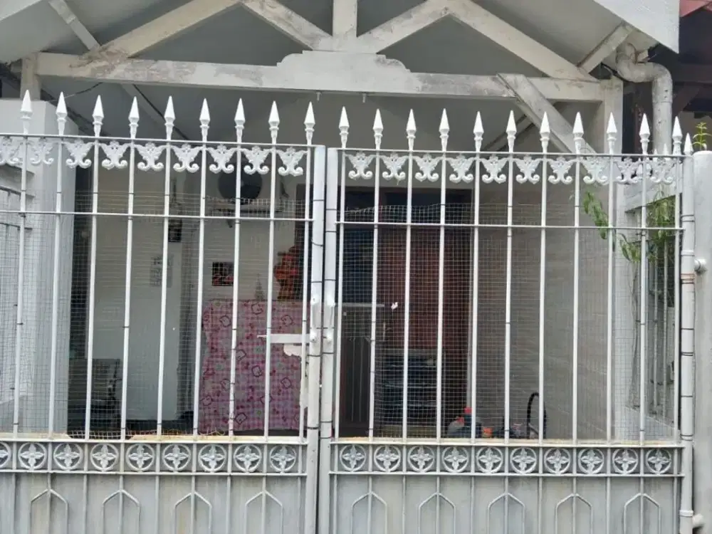Dijual Rumah Hook Wisma Permai dekat Galaxy Mall