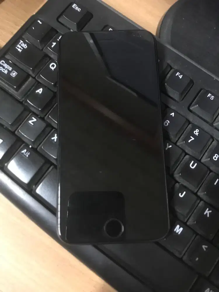 iPhone 7 128gb inter wifi only