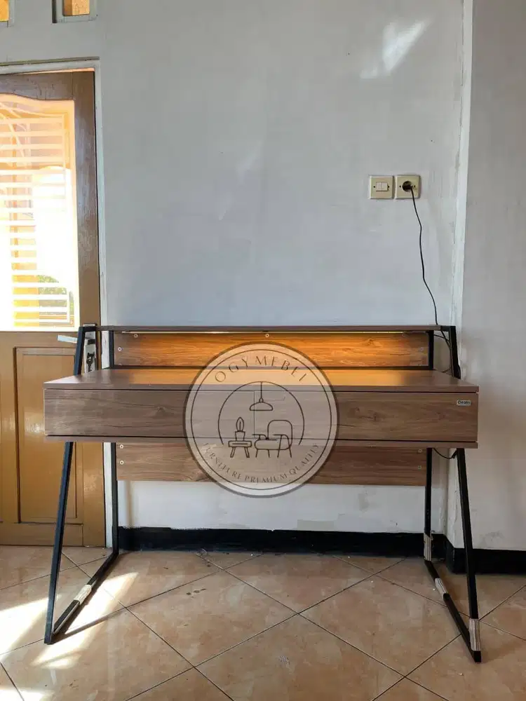 PROMO MEJA GAMMING/KERJA/BELAJAR LAMPU LED RANGKA BESI MERK ACTIV SALE