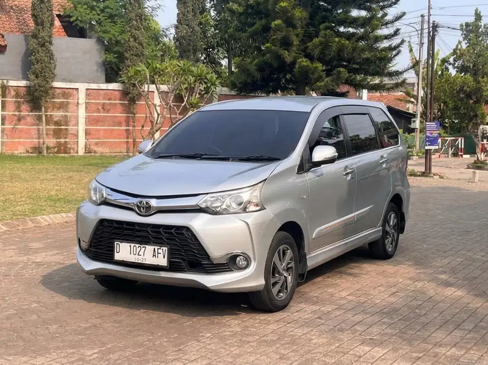 Toyota Avanza Veloz Matic 1.5 2017 Dp 8 juta