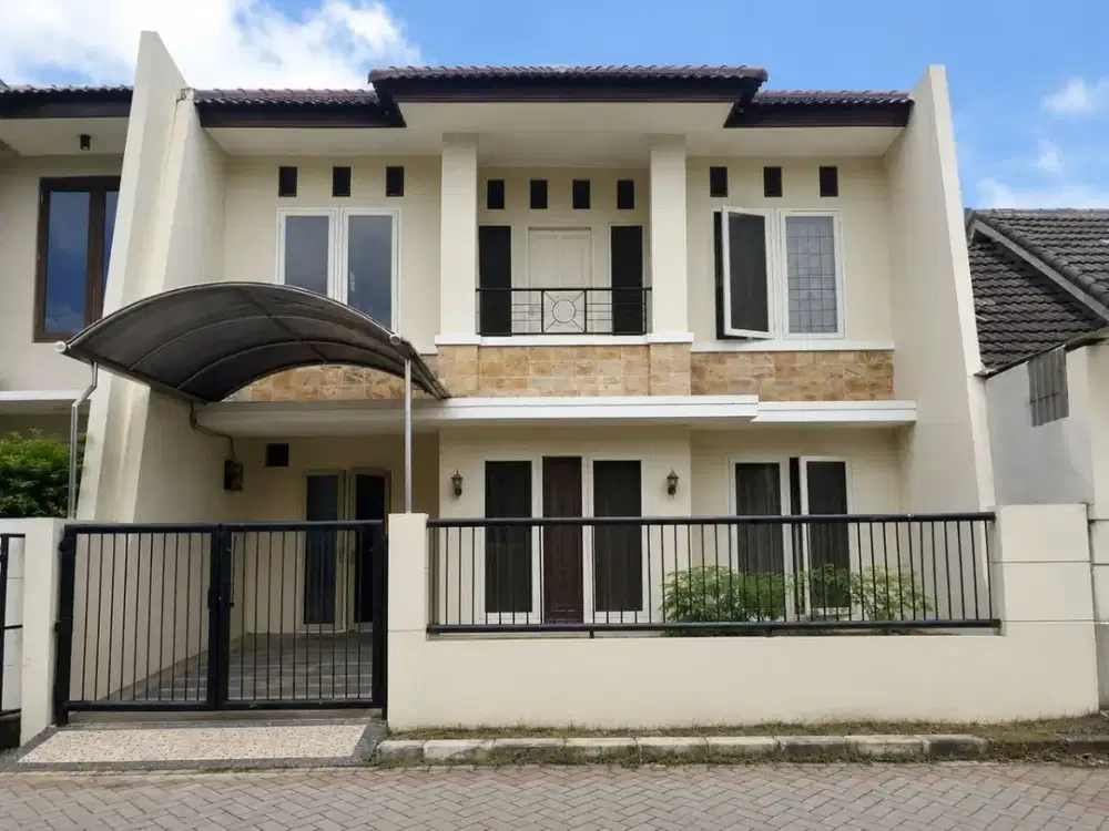 Rumah Mulyosari Prima Hadap Selatan Row jalan 3 mobil