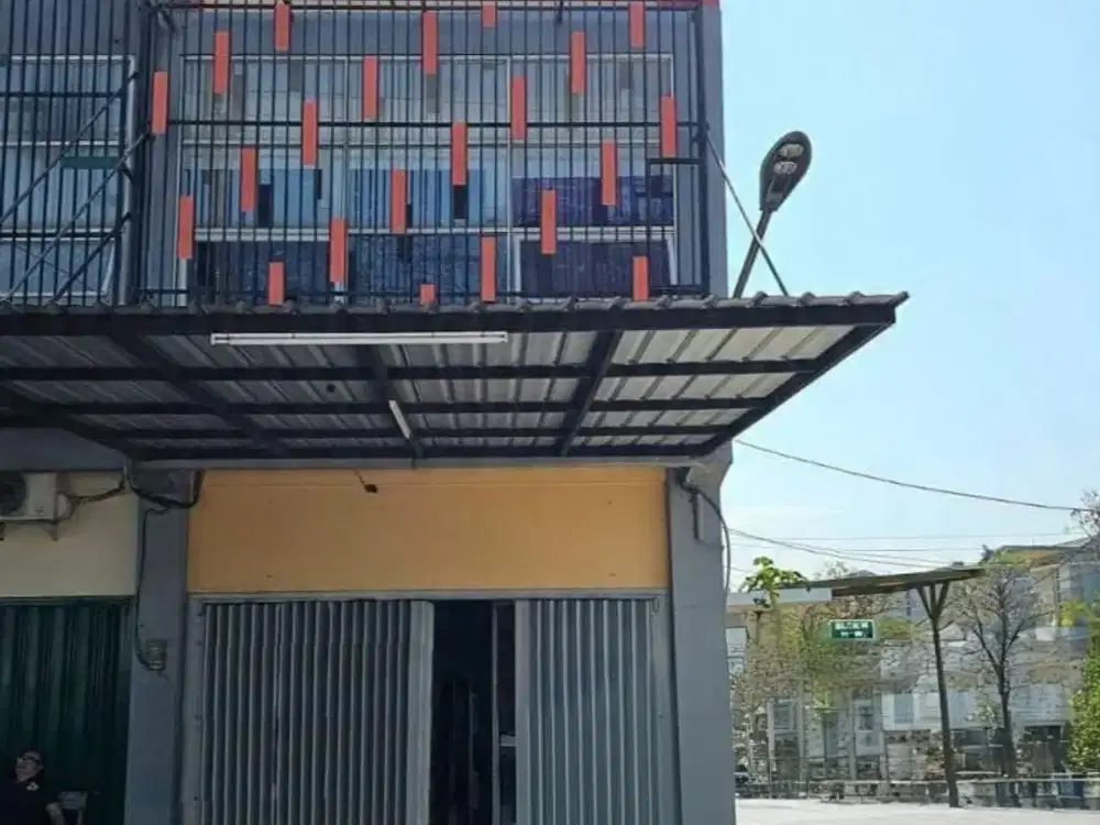 Ruko Hook Gunung Anyar Tambak.
