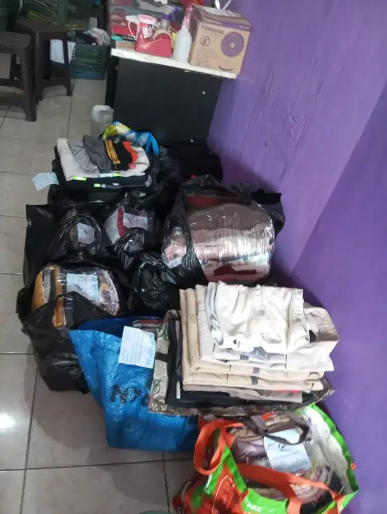 Over tempat usaha louundry