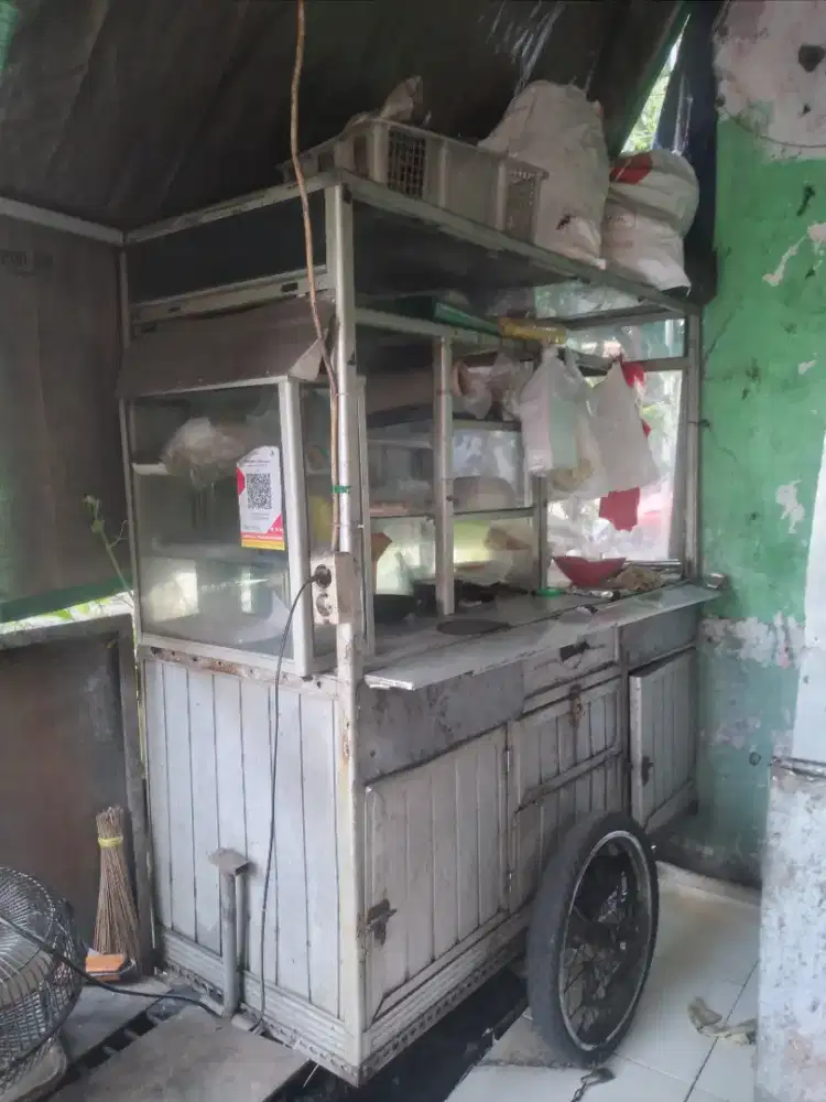 Jual gerobak gorengan kondisi masih kuat