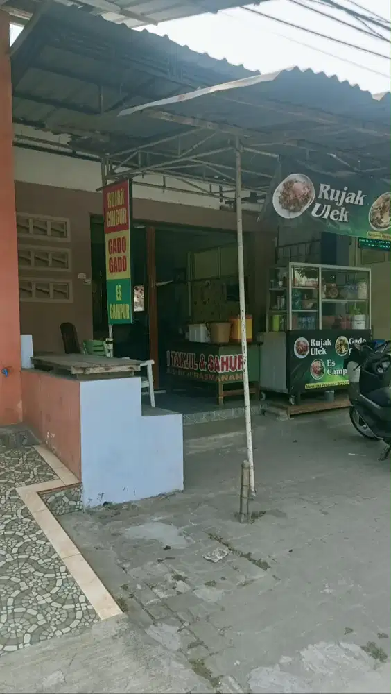 Dijual Properti Pinggir Jalan Utama Lodoyo Blitar SHM 158m²
