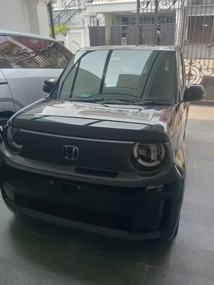 Honda E-N1  warna hitak 2026 New car black colour