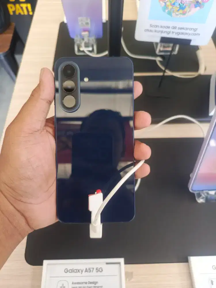 Samsung A57 8/256GB
