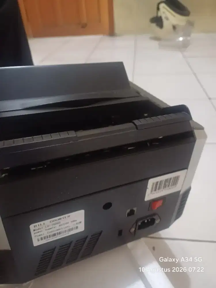 Mesin hitung uang