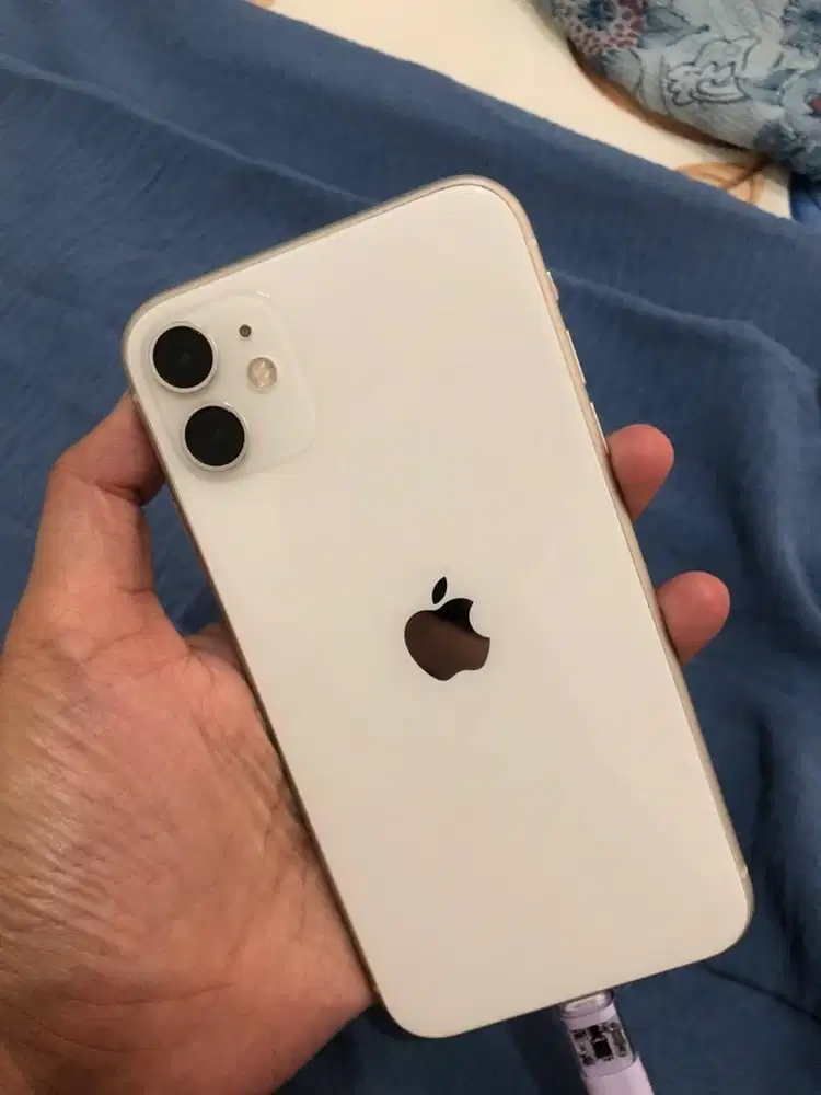 [FS SECOND LIKE NEW] Iphone 11 64 White IBOX