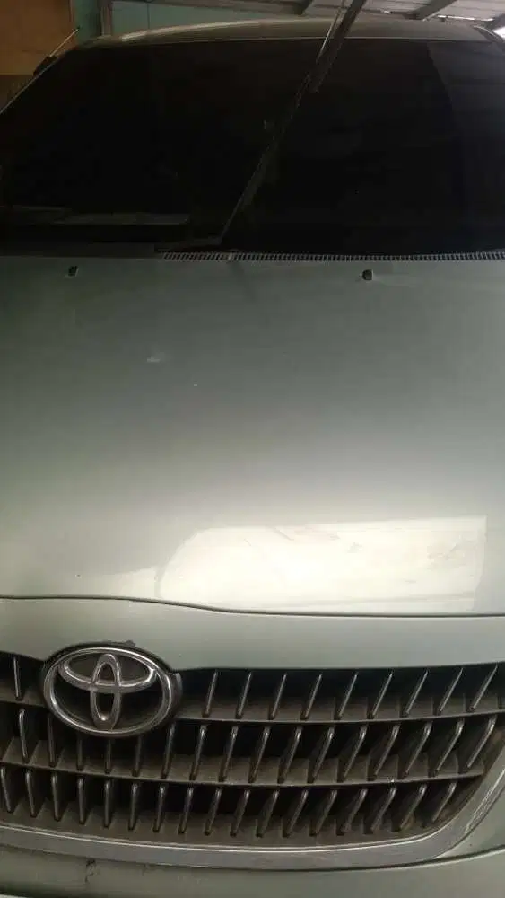 Toyota Kijang Innova 2006 Bensin