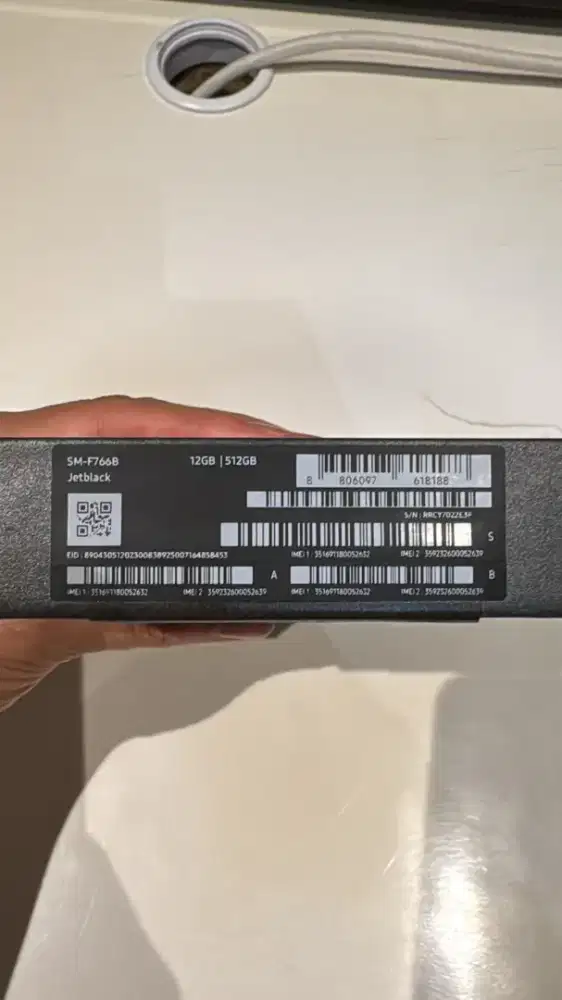 SAMSUNG GALAXY Z FLIP 5G 12 /512 GARANSI RESMI SEIN PRELOVED