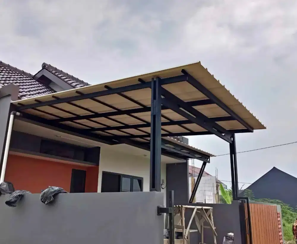 Pasang kanopi baja ringan