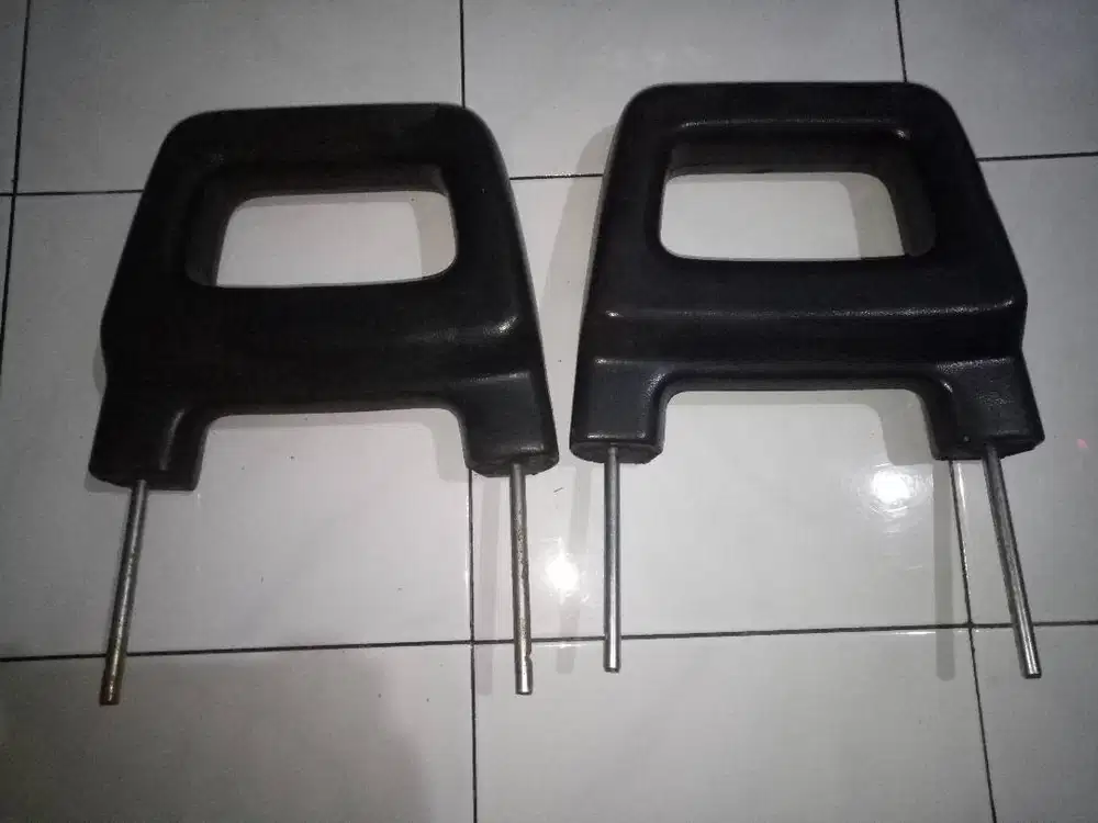 headrest (sandaran kepala) mobil suzuki katana