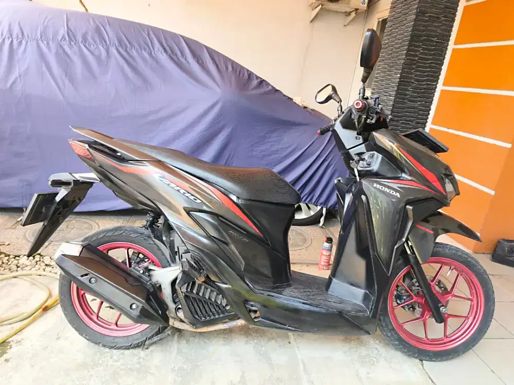 Bismillahirrahmanirrahim Forsale Honda Vario 2018