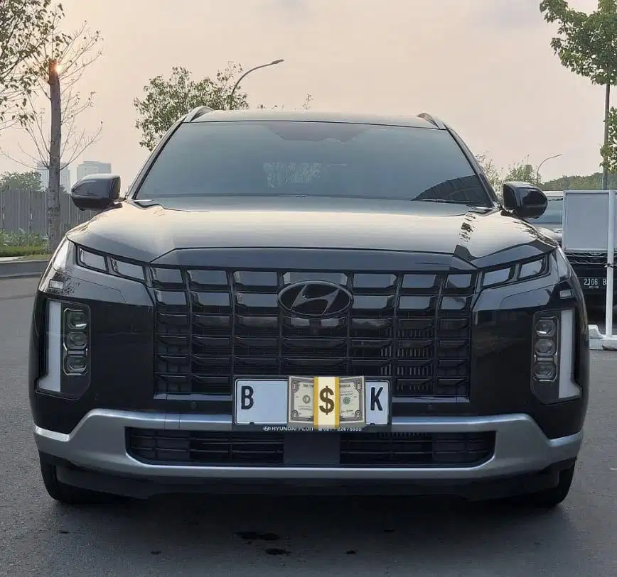 Hyundai Palisade Signature 2.200cc Tahun 2023