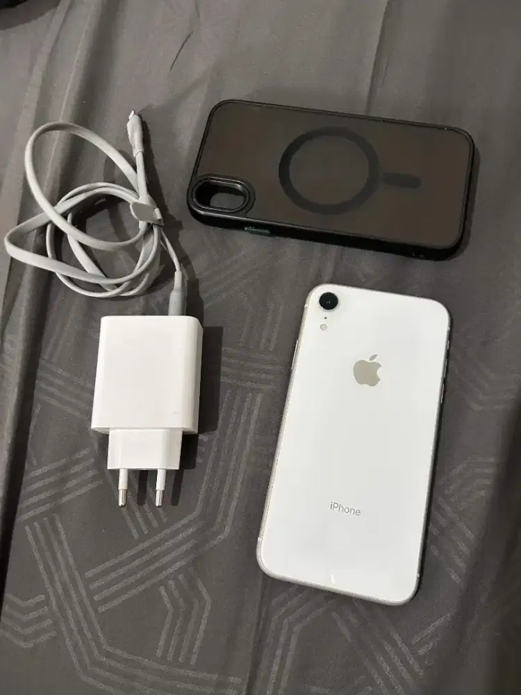 IPhone XR 64 White All Operator
